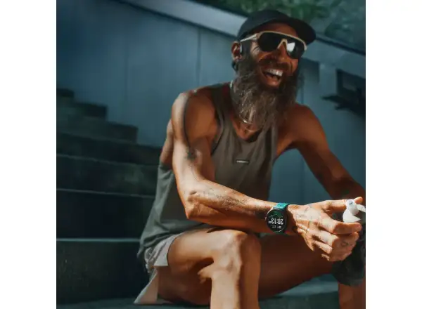 Suunto Race 2 Smartwatch Korallenorange