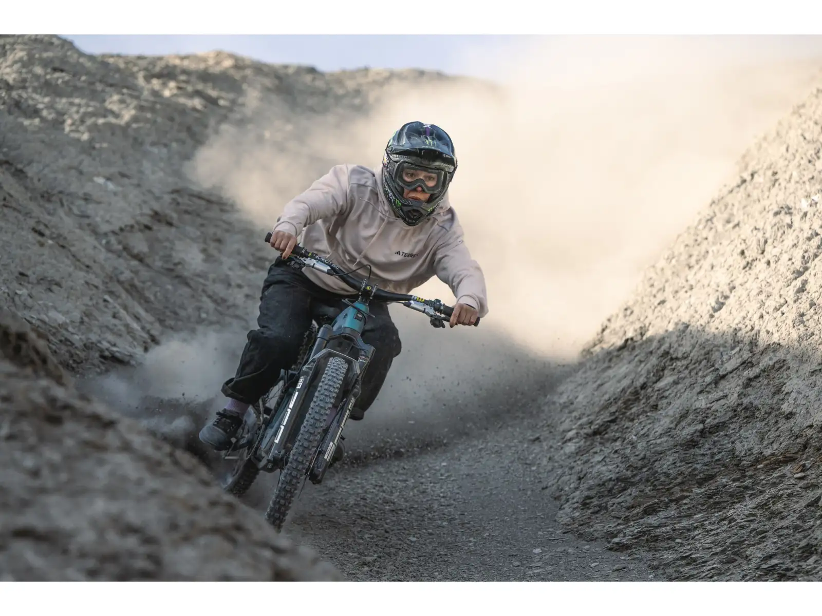 Santa Cruz Bullit 4 C MX 27 GX AXS CH E-Bike Matte Carbon