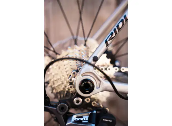 Ridley Grifn A GRX400 Gravelbike Chain Silver Gray