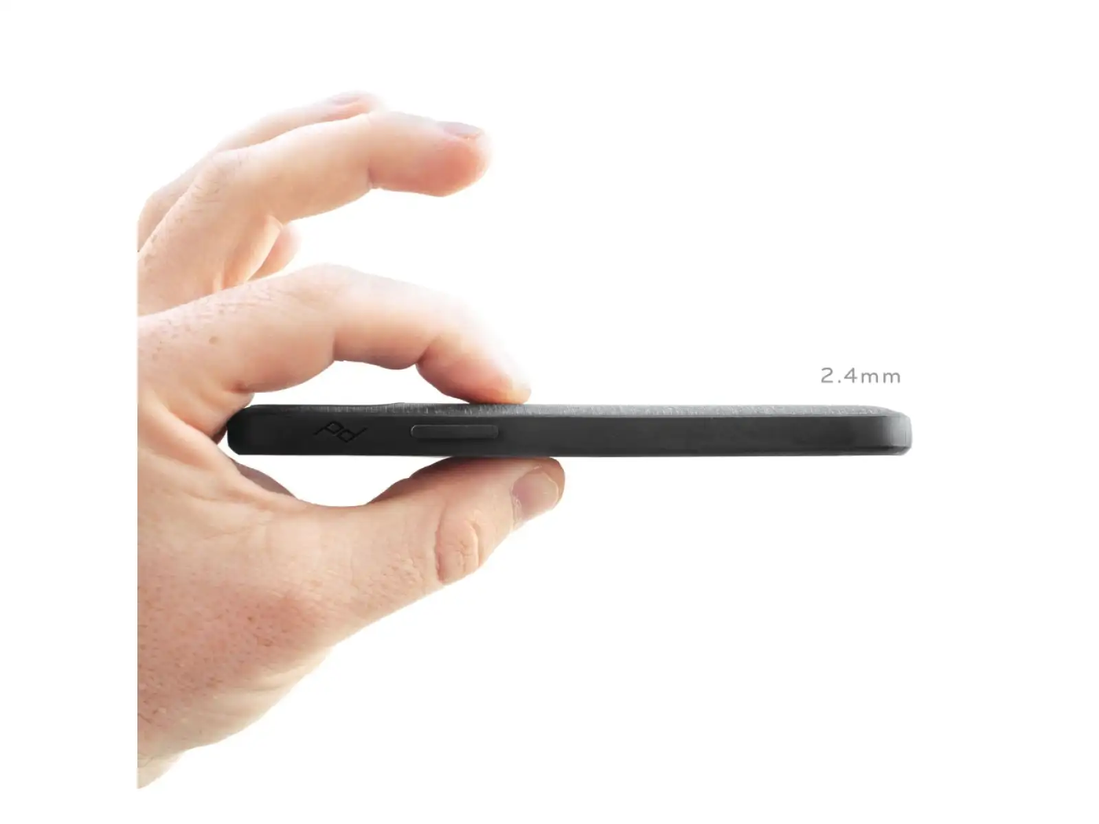 Peak Design Everyday Hülle für Google Pixel 8 in der Farbe Anthrazit.