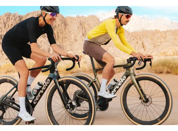 Cervélo Aspero-5 SRAM Force AXS 1 Digital Moss Gravel Gravel Fahrrad