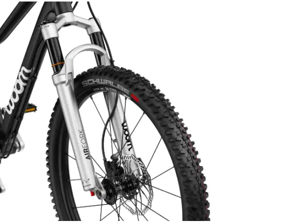 Woom 5 OFF Air Black 24 Kinderfahrrad
