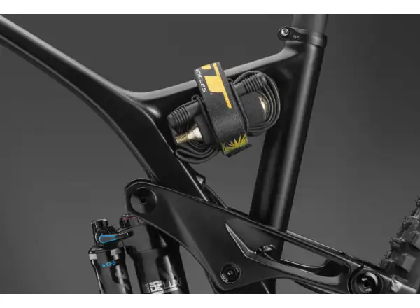 GT Force Carbon Pro DGR Mountainbike.