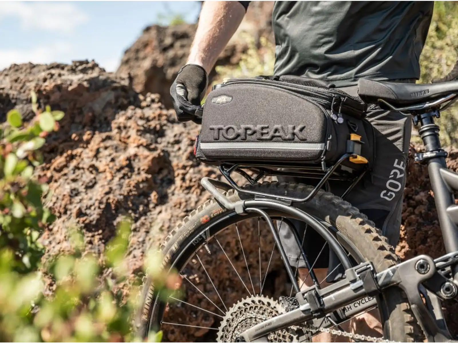 Topeak Tetrarack M2 ist ein Heckträger für MTB-Gabel