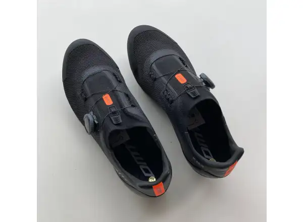 DMT KM4 MTB Herren-Mountainbike-Schuhe schwarz Größe 43 AUSGEPACKT