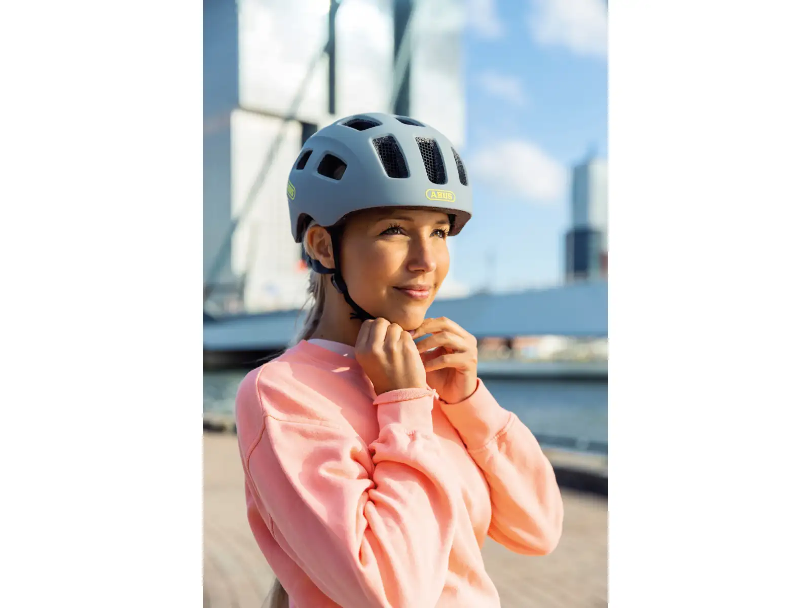 Abus Youn-I 2.0 Kinderhelm Cool Grey