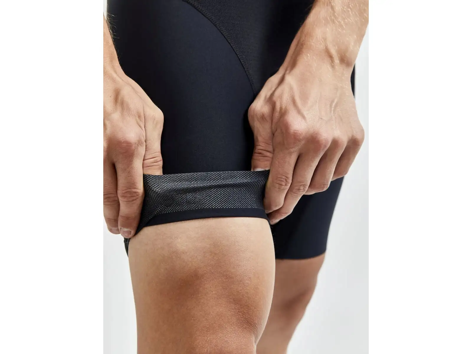 Craft ADV Aero Bib Herren Shorts mit Einsatz und Trägern Black