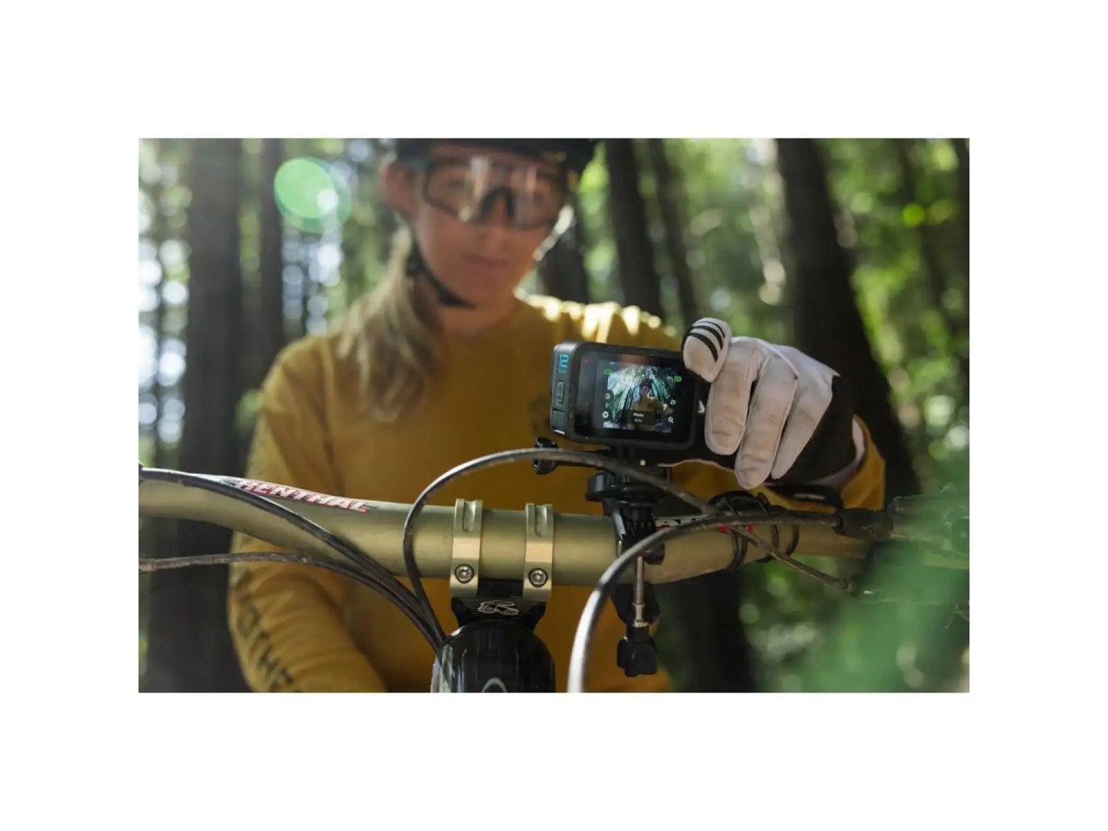 GoPro HERO12 Black Action-Kamera + Thermobecher GoPro