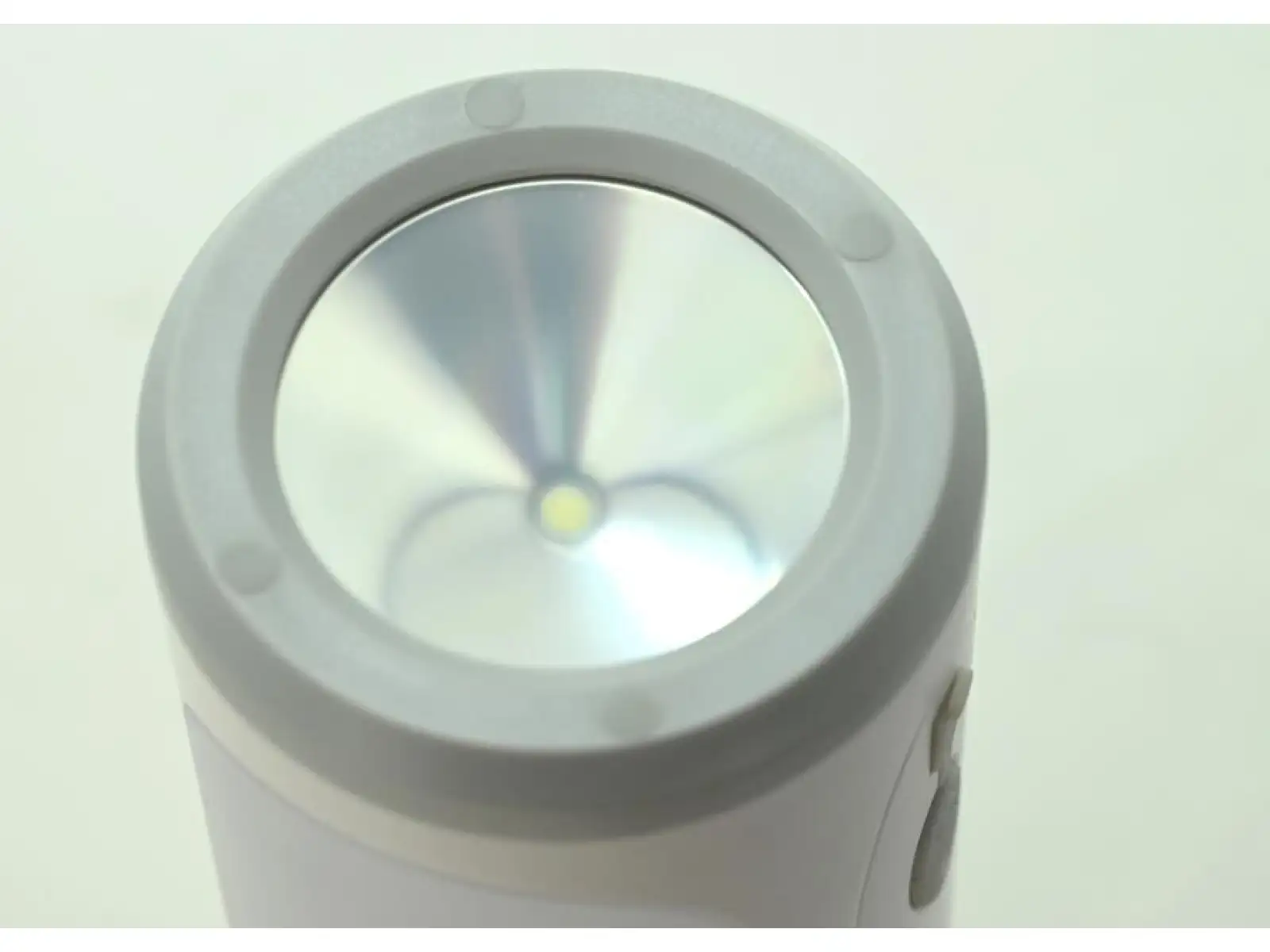 Cattara Cosmic Lampe und Insektenfänger