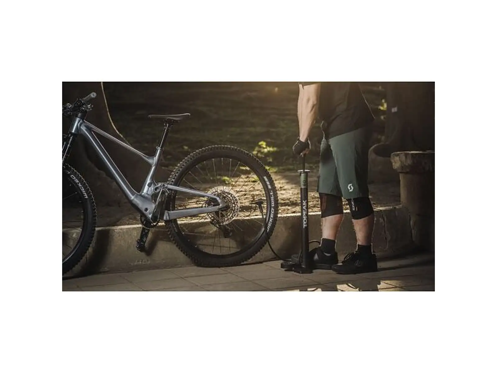 Topeak JoeBlow Mountain EX Werkstattpumpe Schwarz/Grün