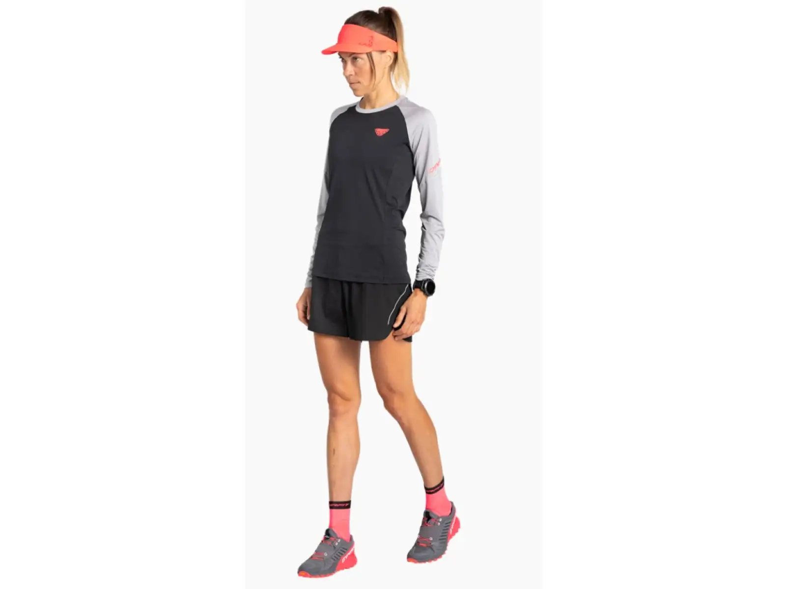 Dynafit Alpine 2 W Shorts Damen Laufshorts black out