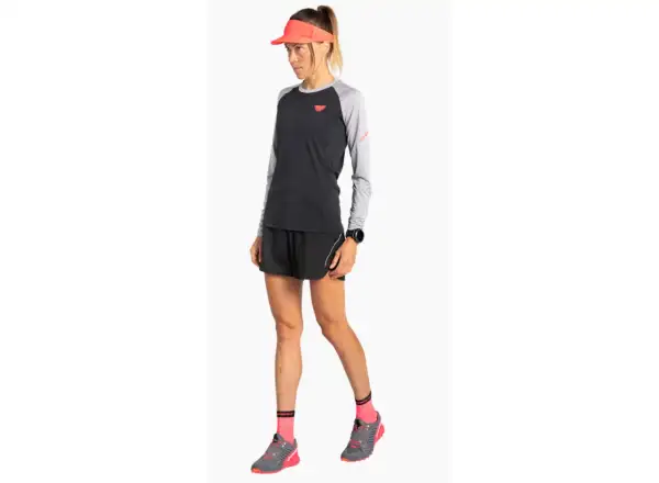 Dynafit Alpine 2 W Shorts Damen Laufshorts black out