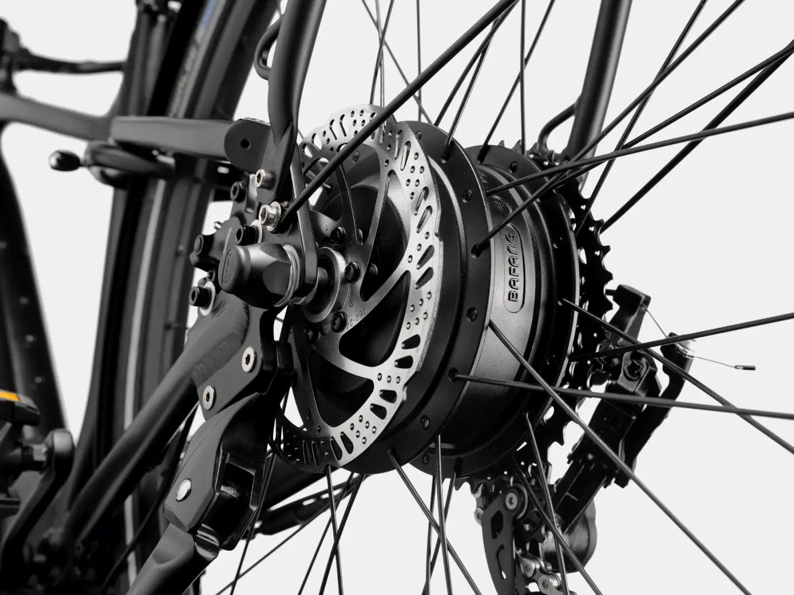 Cannondale Mavaro NEO SL 2 City-E-Bike mit tiefem Einstieg Black Cherry