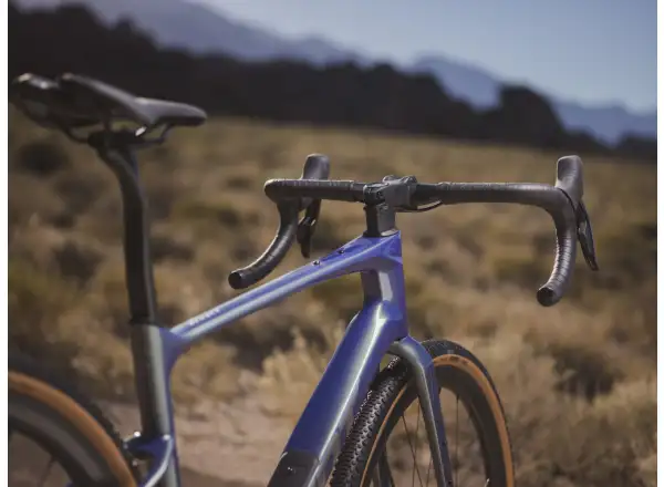 Giant Revolt Advanced Pro 0 Gravel Fahrrad Interstellar