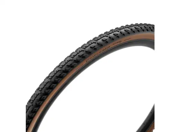 Pirelli Cinturato Gravel M Classic Gravelreifen mit Kevlar-Fasern.