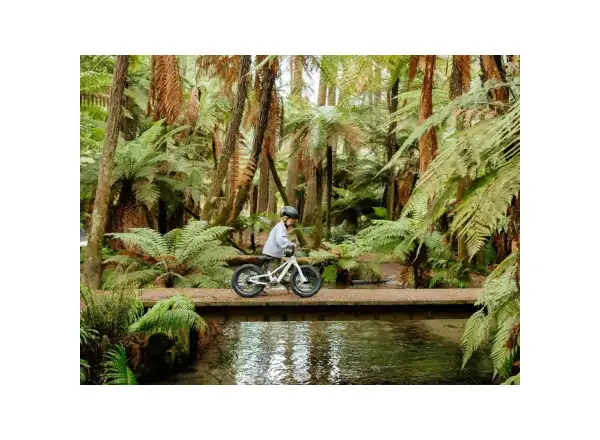 Kids Ride Shotgun Kinderlaufrad Dirt Hero 12" mit Bremse 2026 weiß