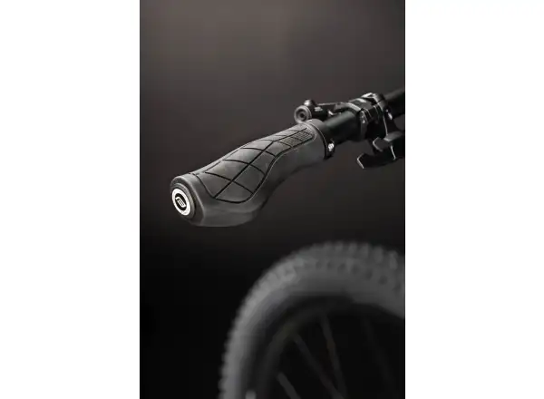 Force Troy geformte Griffe schwarz