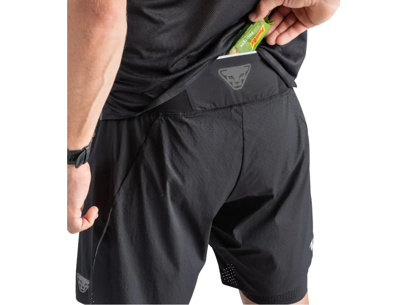 Dynafit DNA Ultra 2v1 Herren-Laufshorts Pink Glo.