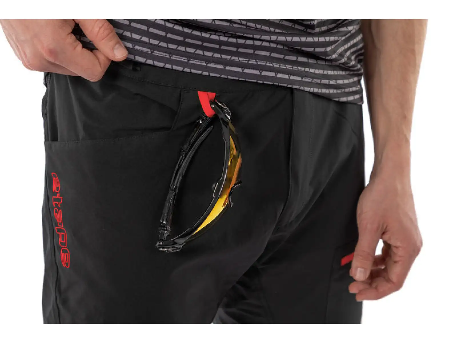 Etape Freedom 3.0 Herren Freizeithose schwarz/rot