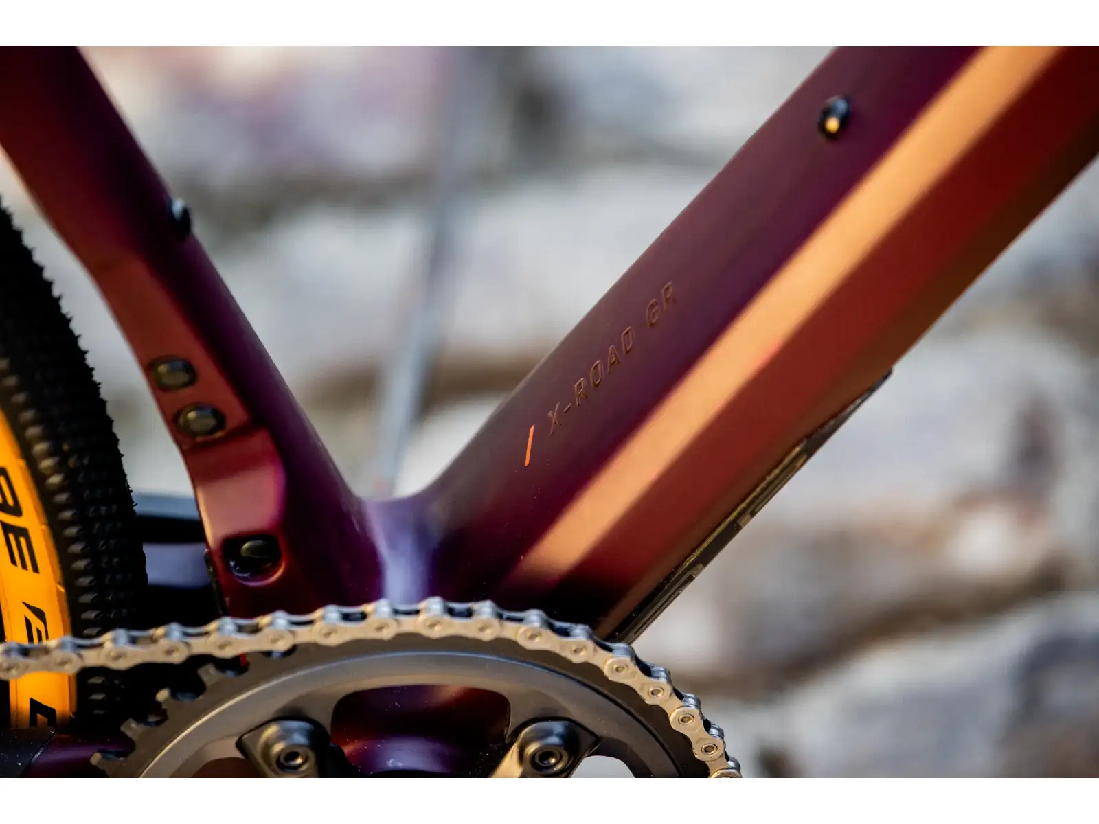 Superior X-Road 9.7 GR Gravelbike in mattem Beeren-Carbon