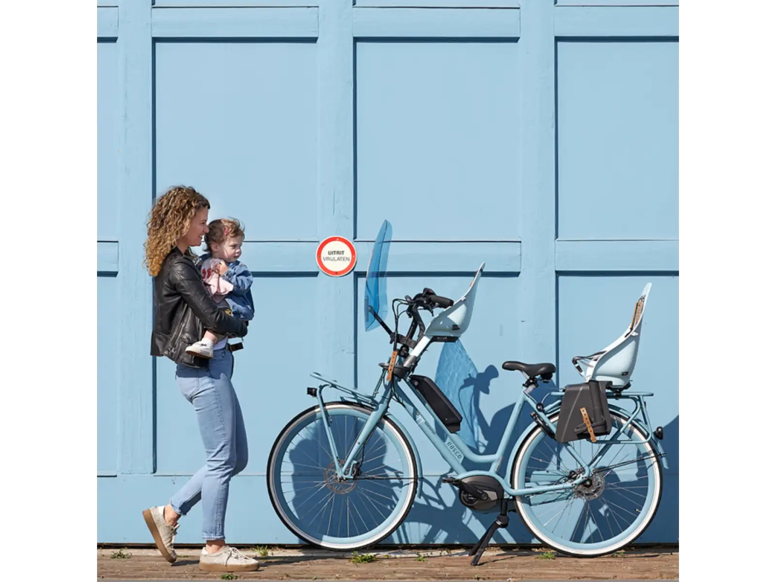Urban Iki Rückenlehne mit Adapter für Gepäckträger in Aotake Light Blue