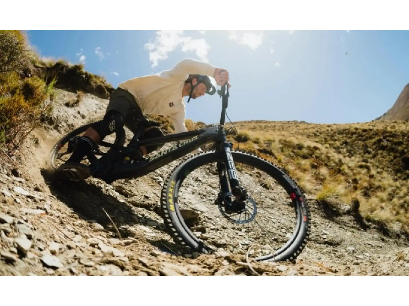 Santa Cruz Megatower 2 CC Rahmen-Set mit Rock Shox Super Deluxe Ultimate Coil Dämpfer