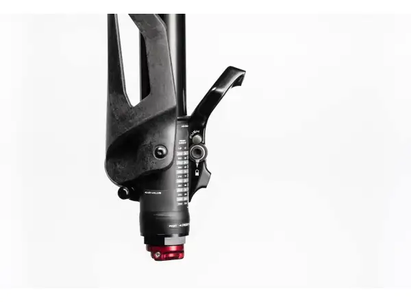 Cannondale Lefty Ocho Carbon Standard Open 29" 100 mm Federwegsgabel.