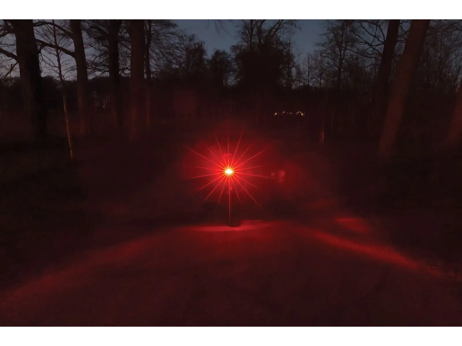 AXA Juno Battery On-Off Licht 50 mm
