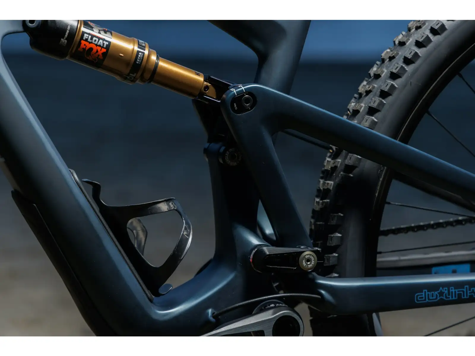 Ibis Ripley V5 Deore XT Mountainbike Blue Hour -> Ibis Ripley V5 Deore XT Mountainbike Blaue Stunde
