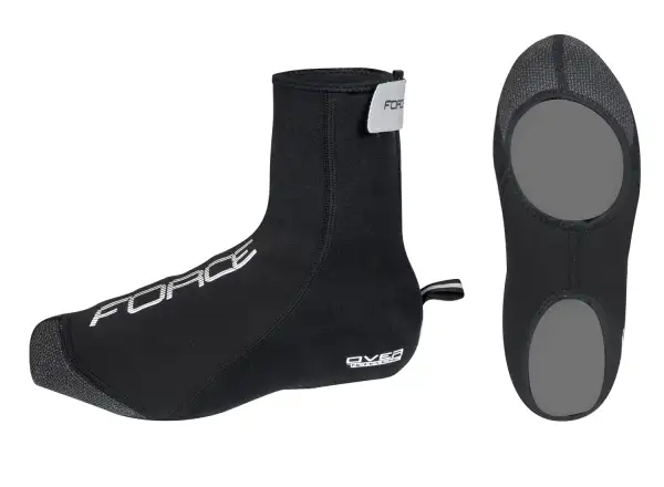 Force Neopren Überschuhe in schwarz.