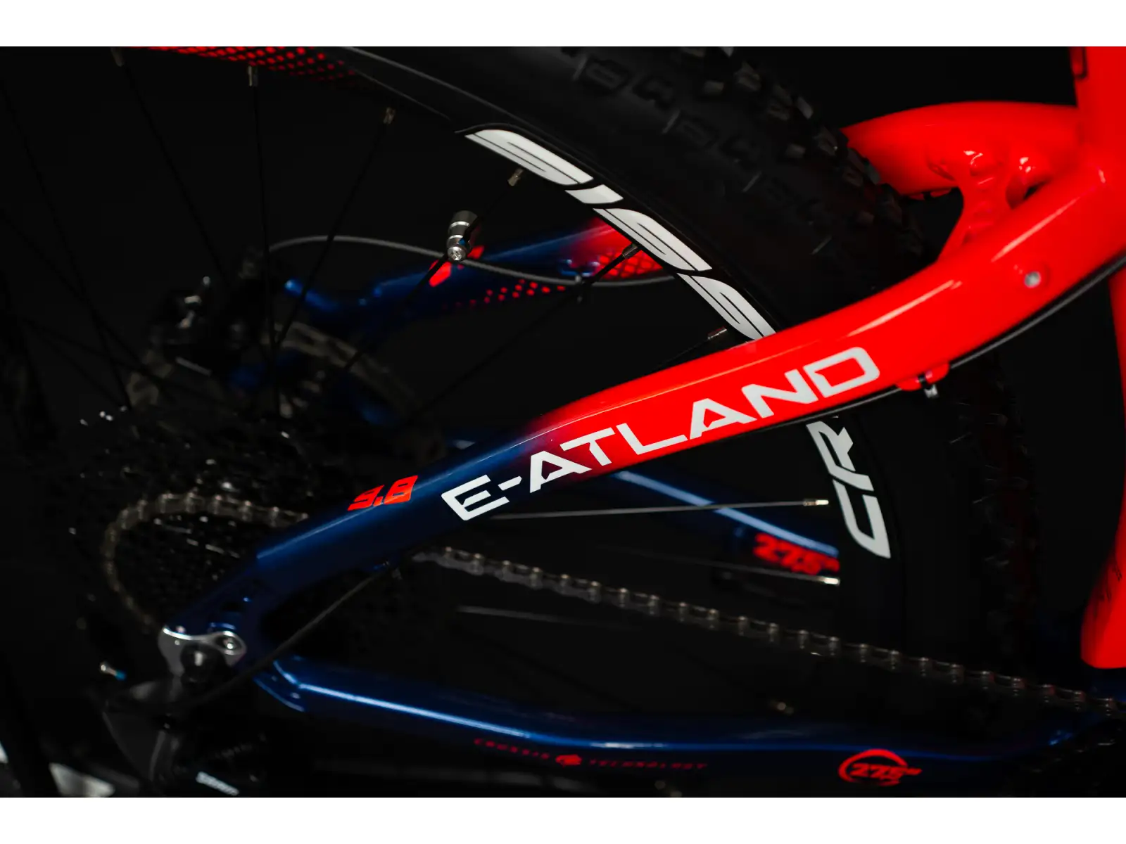 Crussis e-Atland 9.8-S horské elektrokolo