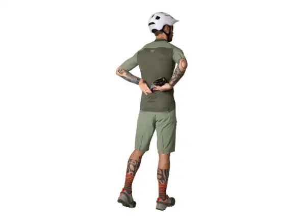 Dynafit Ride Light 1/2 Zip Herrenshirt mit kurzem Arm Thyme.
