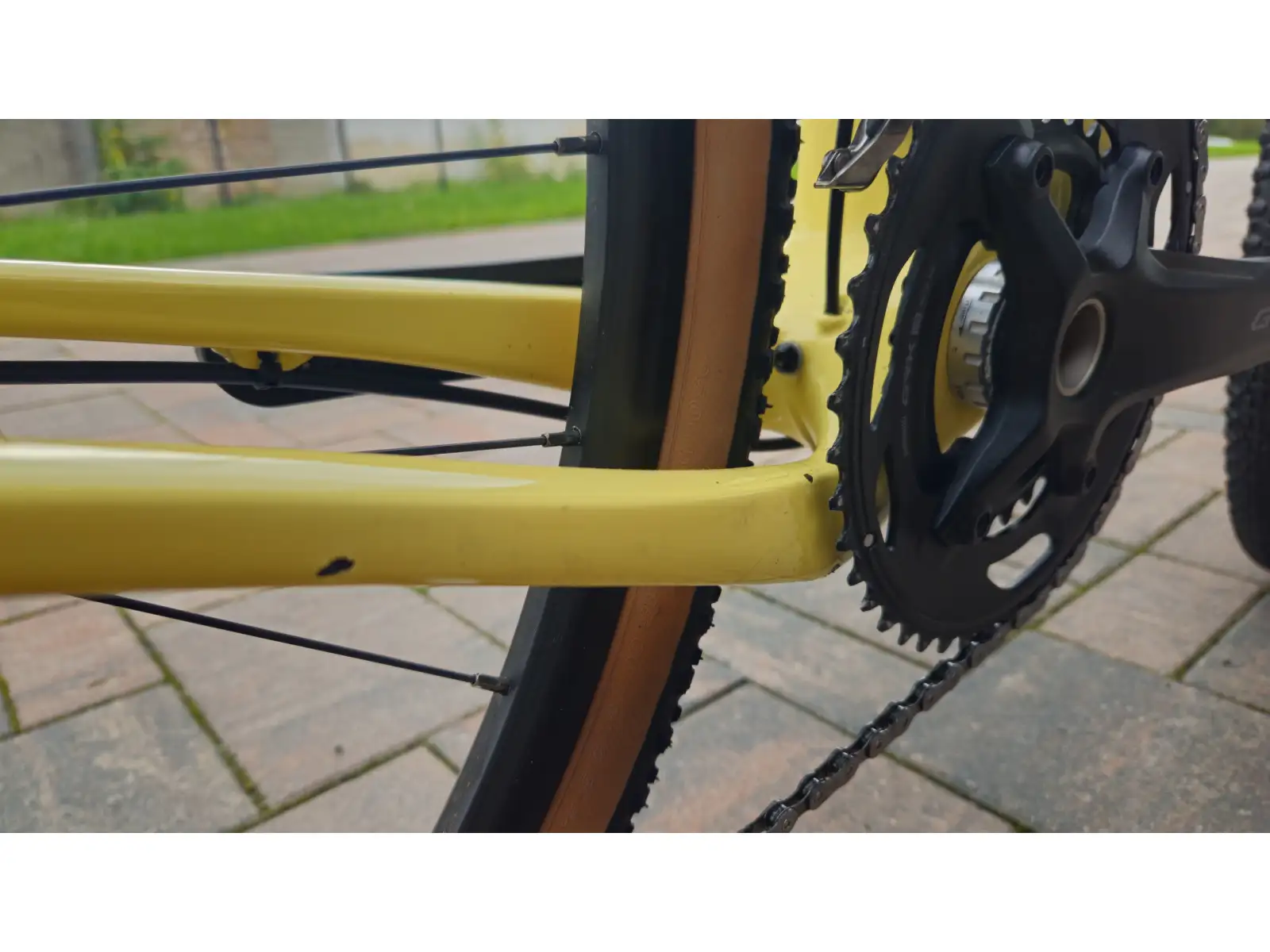Cannondale Topstone Carbon 3 Gravel Fahrrad Butter Geprüft