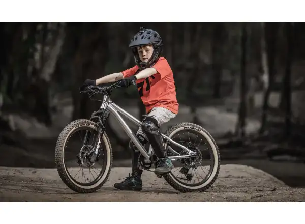 Early Rider Hellion 20 Kinderfahrrad in Walnussgrün