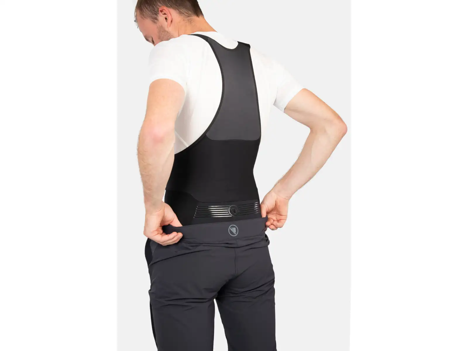 Endura GV500 Herren Thermohose mit Latz Schwarz