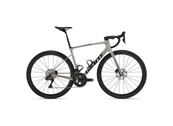 Giant Defy Advanced SL 1 Rennrad Golden Haze / Panther
