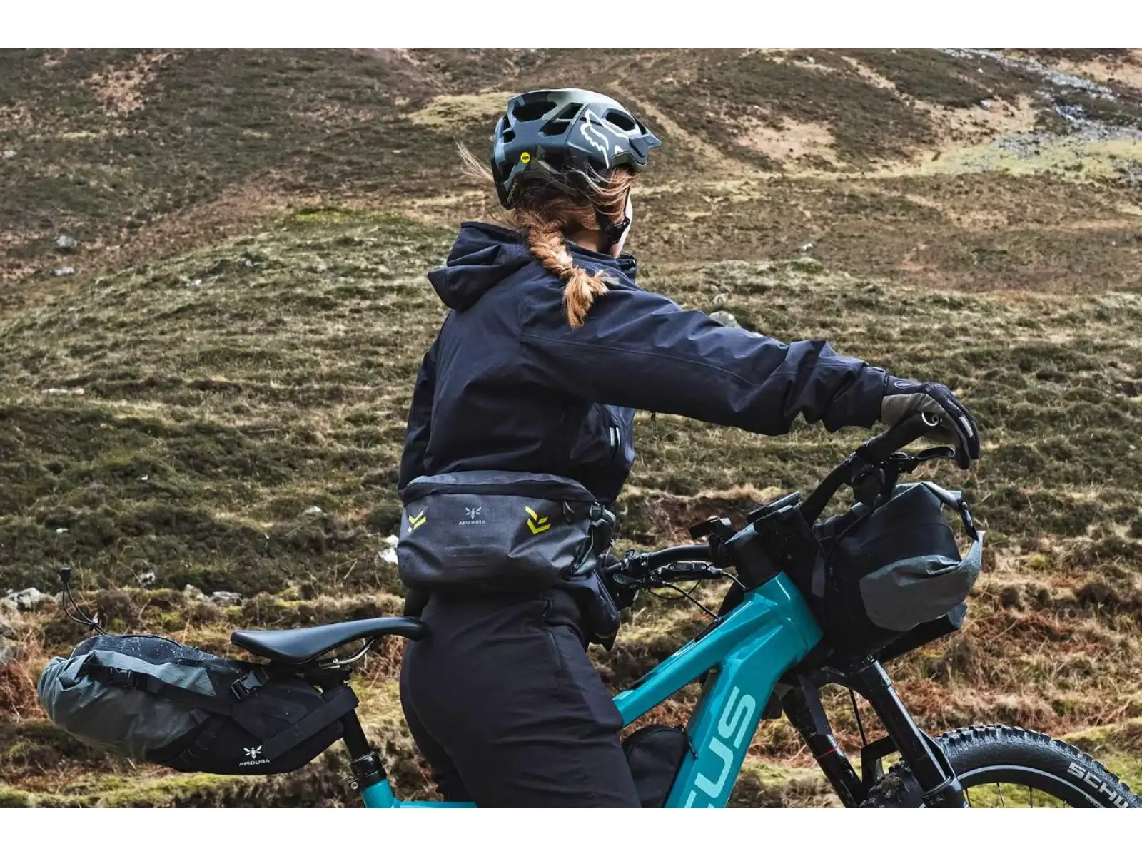 Apidura Backcountry Satteltasche 10 l Schwarz/Grau