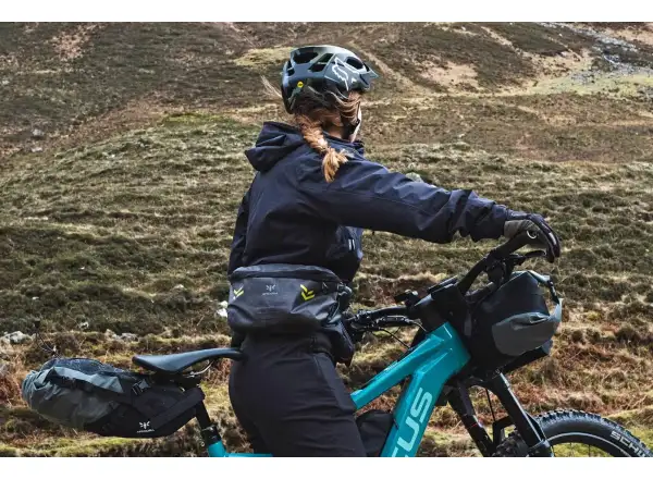 Apidura Backcountry Satteltasche 10 l Schwarz/Grau