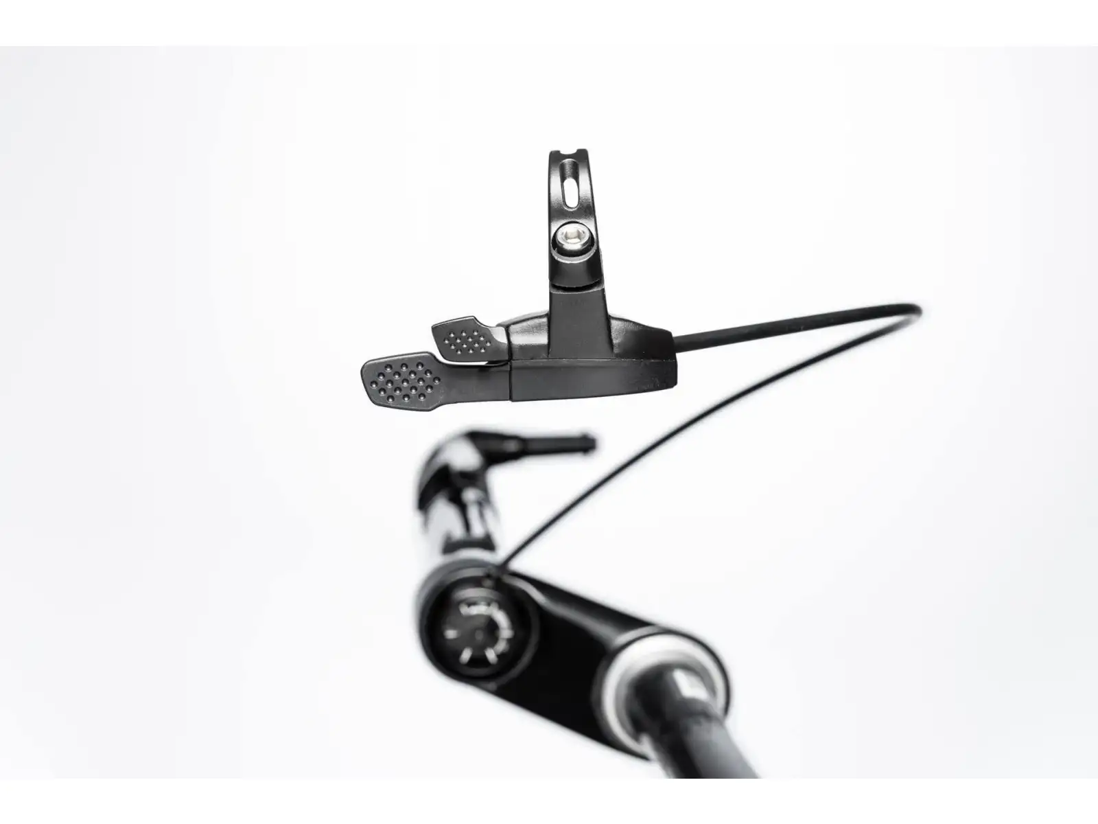 Cannondale Lefty Ocho Carbon Standard Open 29" 100 mm Federwegsgabel.