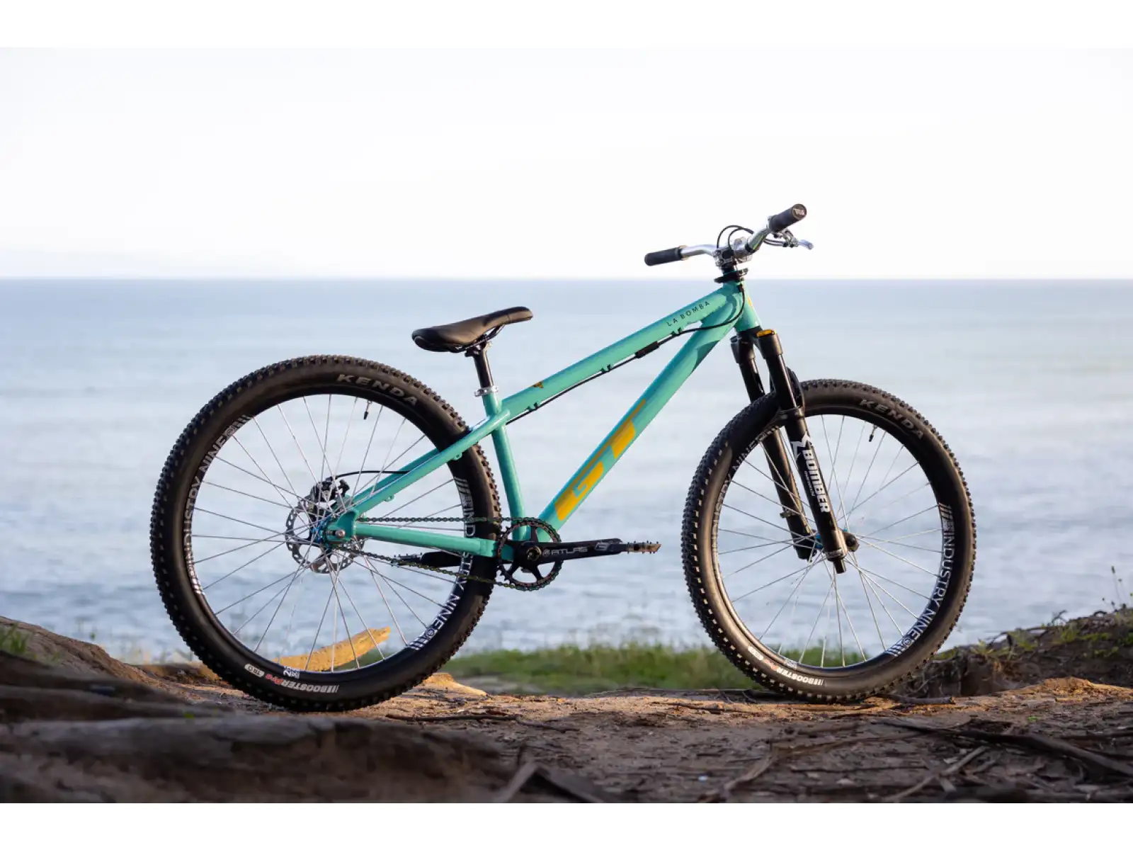 GT La Bomba Dirtbike SGN