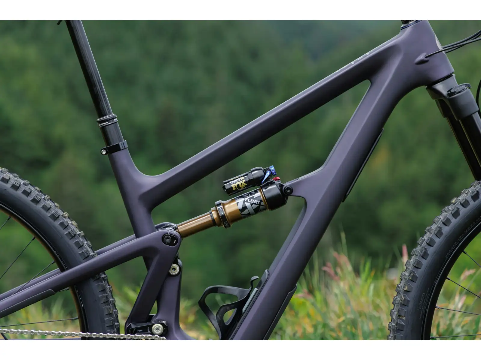 Ibis Ripmo V3 Eagle 90 Mountainbike Heckleberry Purple