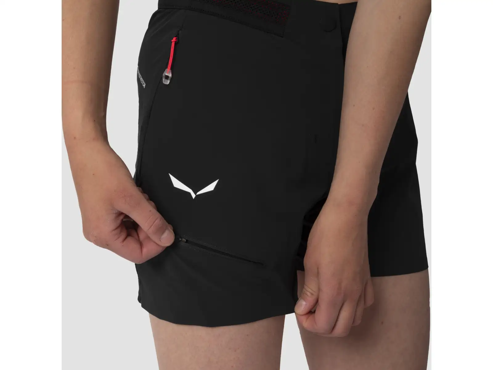 Salewa Pedroc PRO Durastretch Cargo Damen Shorts Flame