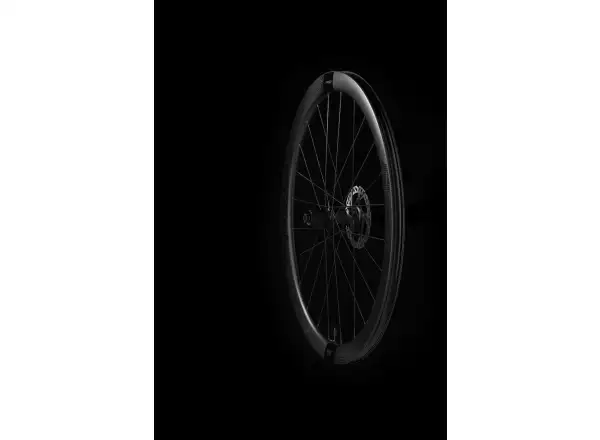 FFWD RYOT77 DT240 2:1 EXP Straßenrad Laufräder Drahtreifen Mattschwarz Nuss Sram XDR