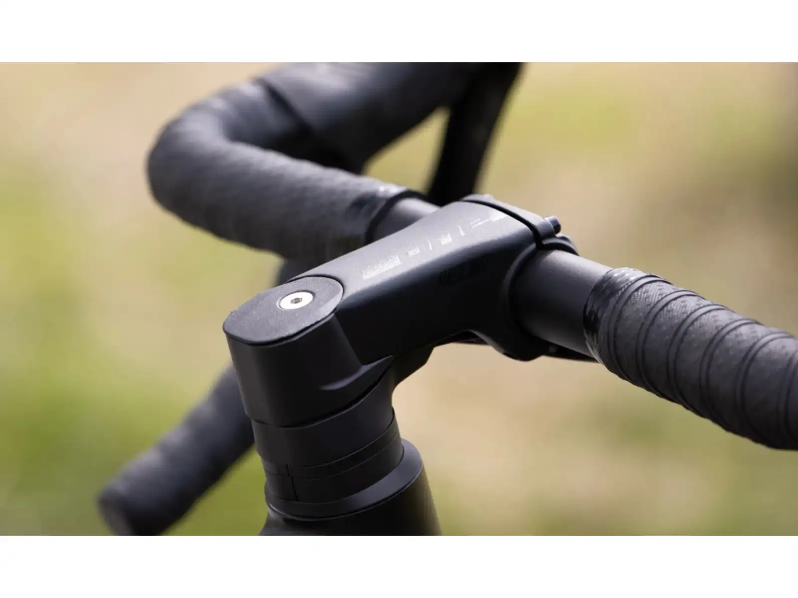 Superior X-Road 6.5 GR Gravelbike in mattem Senf/Schwarz