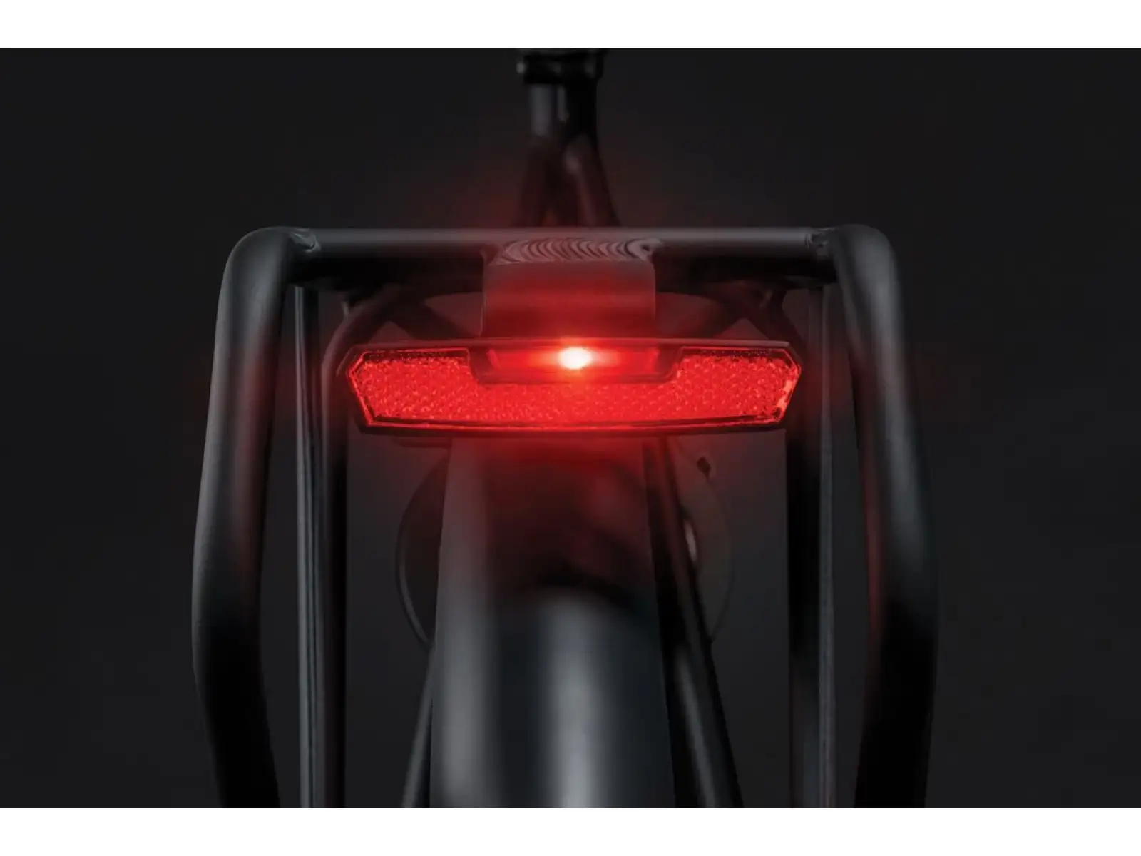 AXA Juno Battery On-Off Licht 50 mm