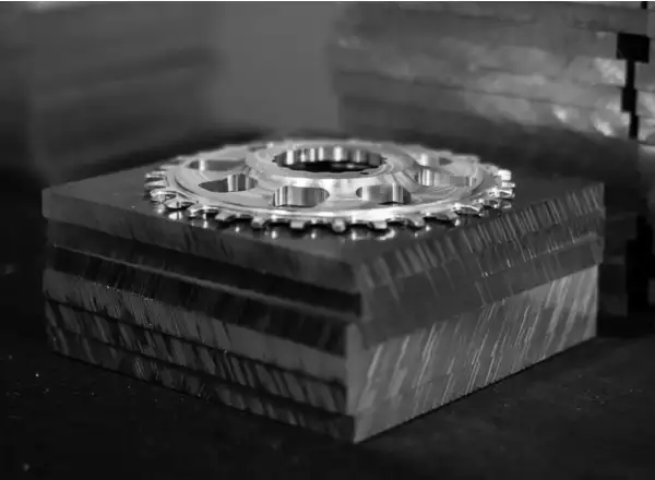 Chromag Sequence RFC Schaltwerks Offset 3 mm Boost 28 Zähne Schwarz