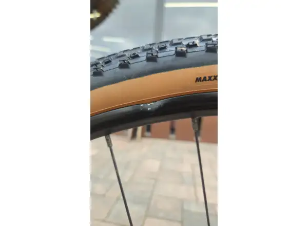 Cannondale Topstone Carbon 3 Gravel Fahrrad Butter Geprüft