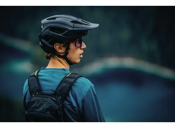 Abus Cliffhanger MTB-Helm Weiß Glänzend