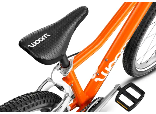 Woom 4 Flammenorange 20 Kinderfahrrad
