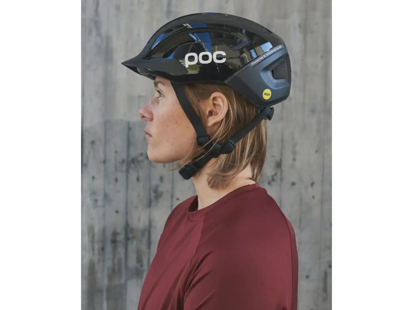 POC Omne Air Resistance MIPS Helm Uranium Black